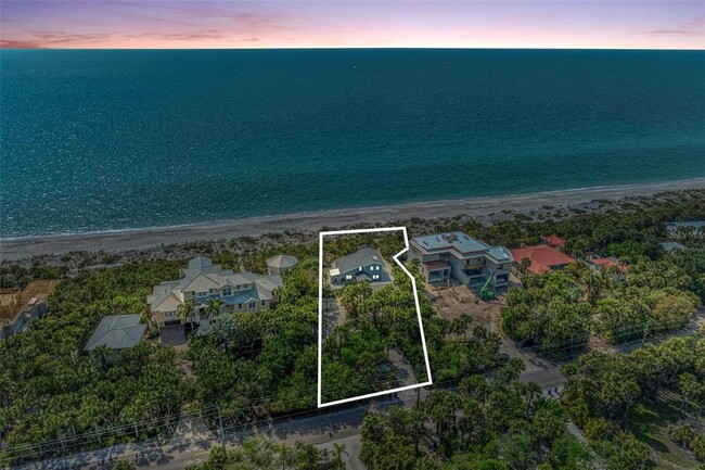 Building Photo - 8270 Manasota Key Rd