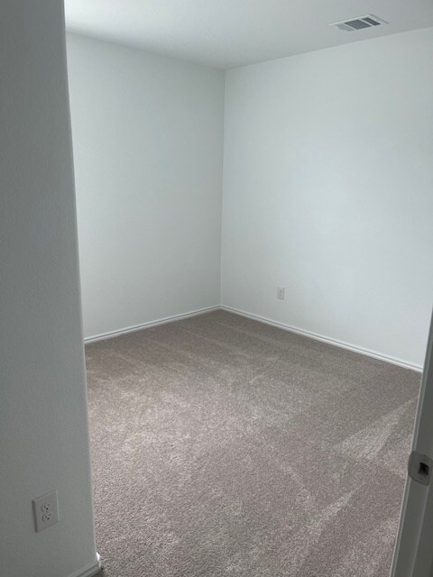 Building Photo - 20 Trinity Cir