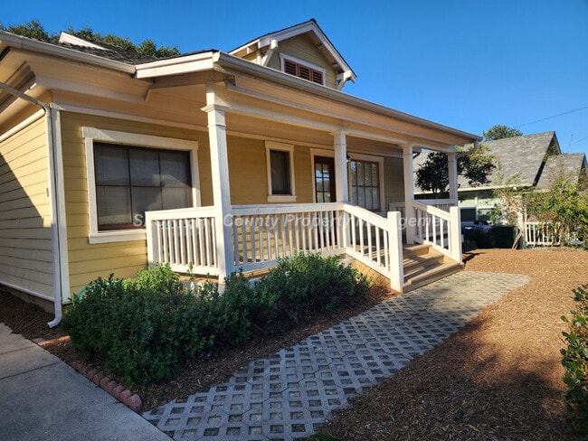 Building Photo - AVAILABLE MAY - Charming Old-Town SLO Home - 1 Bed / 1 Bath w/ BONUS ROOM