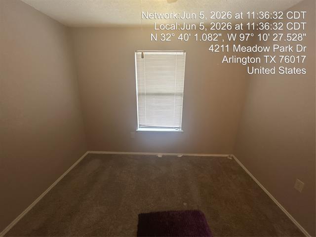 Building Photo - 4211 Meadow Park Dr