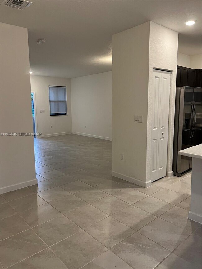 Building Photo - 13387 SW 287th Ter