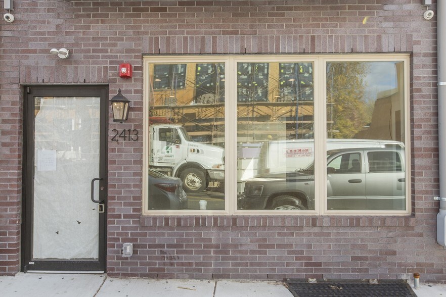 Building Photo - 2413 Frankford Ave