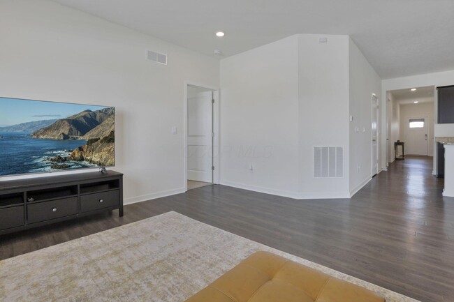 Building Photo - 567 Faulkner Dr