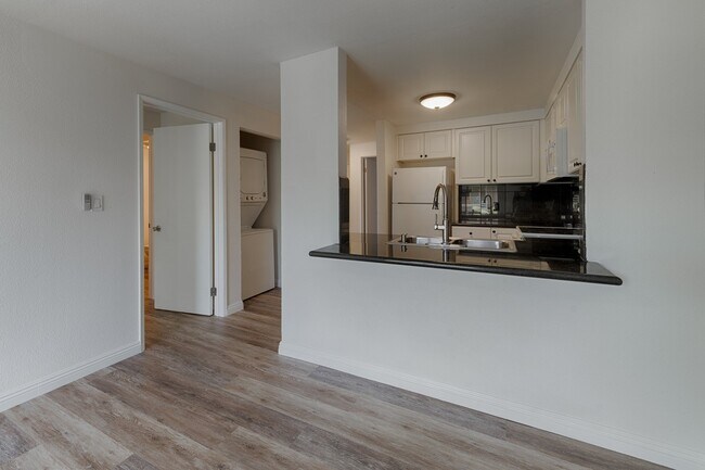 Building Photo - 2747 S Kihei Rd