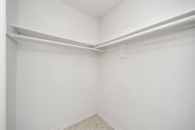 Building Photo - 8502 Fawn Terrace Dr
