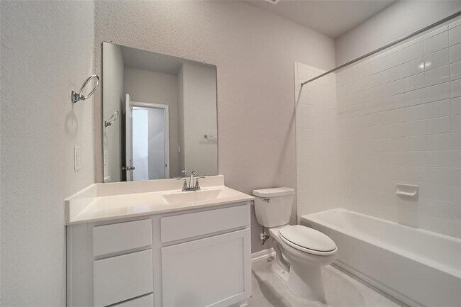 Building Photo - 157 Gamble Dr