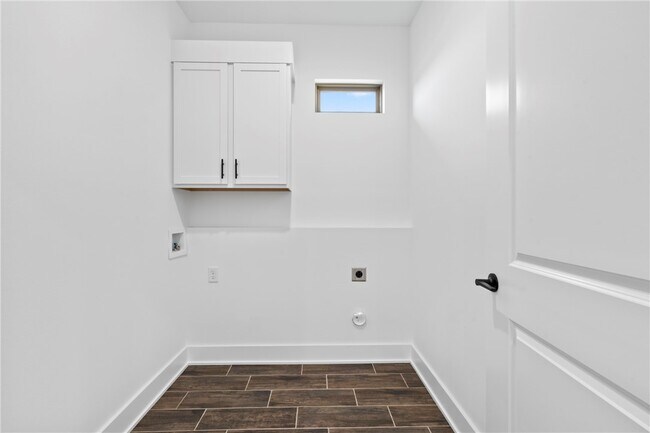 Building Photo - 64 W Gilpin St