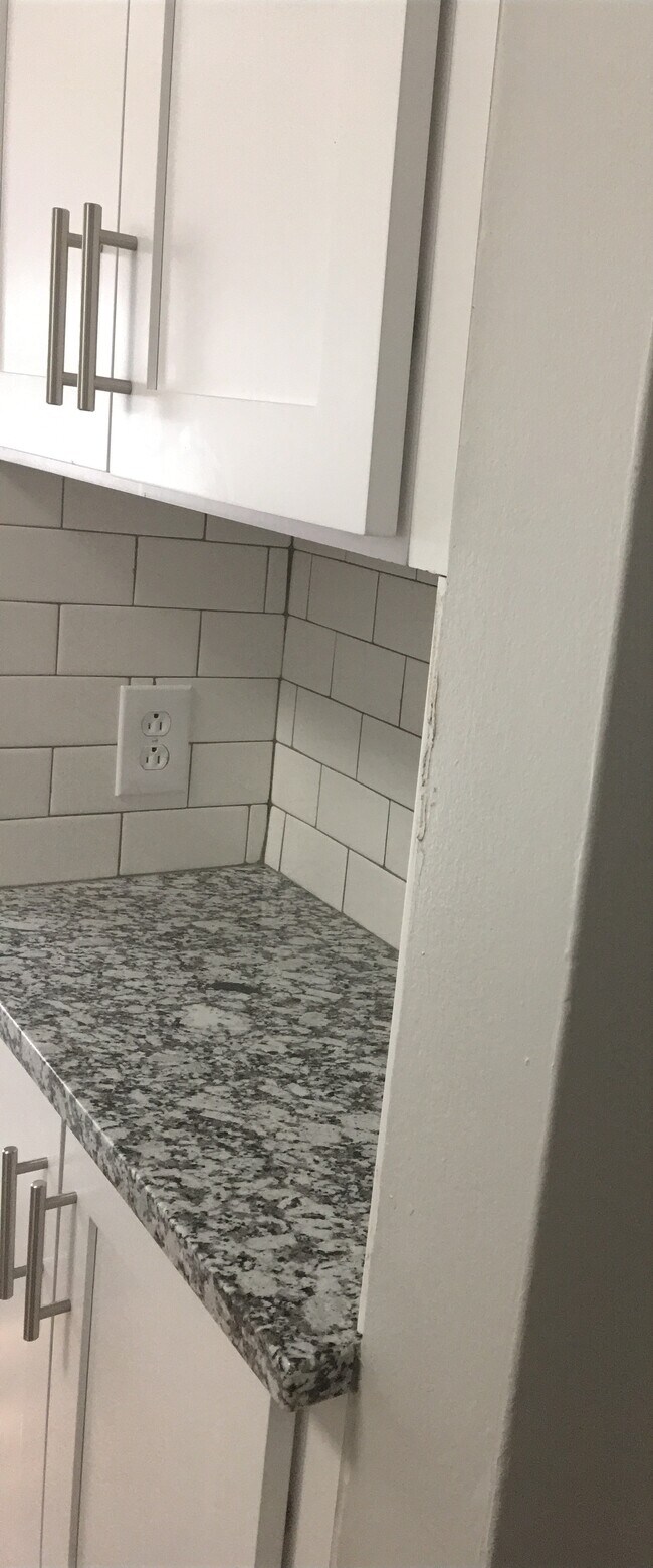 Building Photo - 7748 Wise Ave