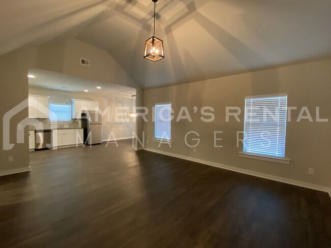Building Photo - Home for Rent in Thorsby! View with 48 Hours Notice!