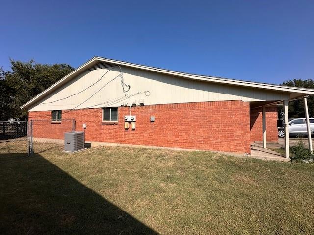 Building Photo - 1909 Starling Ct