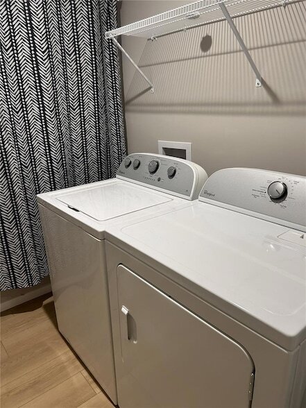 Building Photo - 12870 NE 103 Terrace