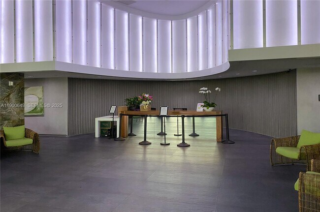 Building Photo - 90 SW 3rd St