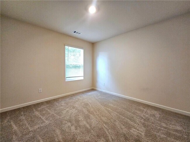 Building Photo - 274 Walnut Grv Wy