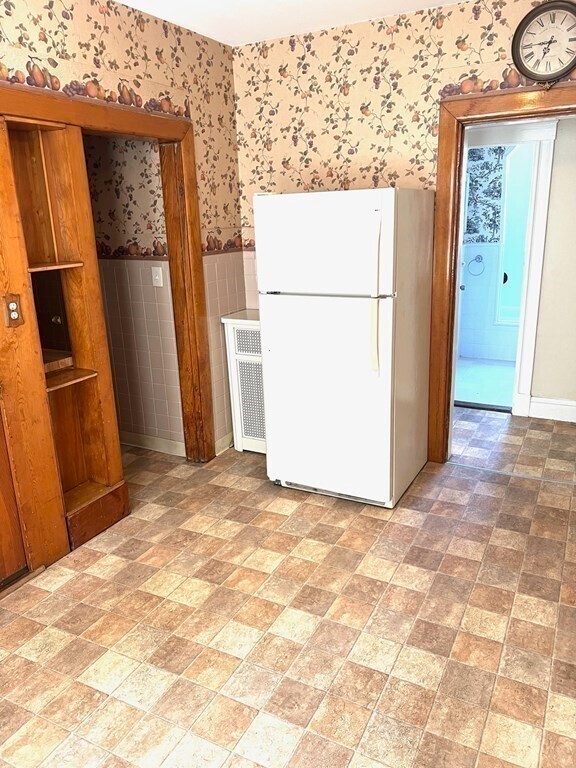 Building Photo - 15 Woodrow Ave