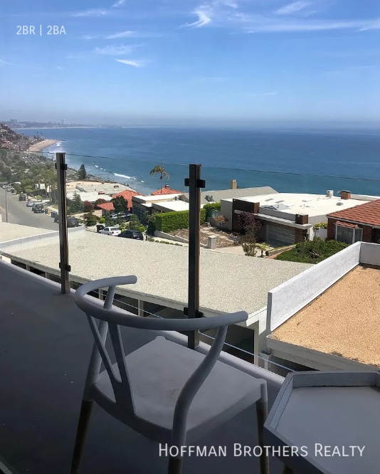 Building Photo - 18203 Coastline Dr