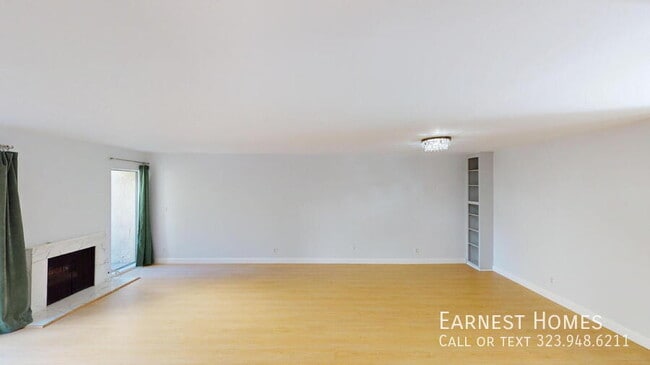 Building Photo - 5115 Kester Ave