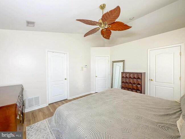 Building Photo - 15507 Pocopson Creek Way