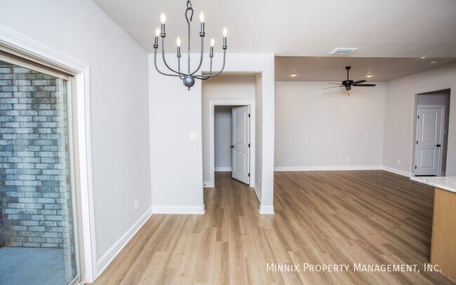 Building Photo - 2550 137th St