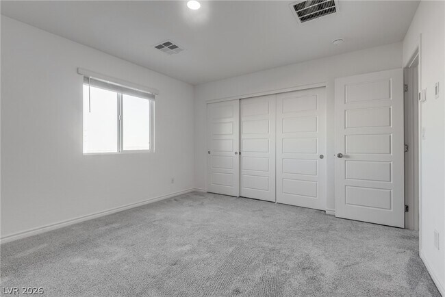 Building Photo - 6176 Rathbone St