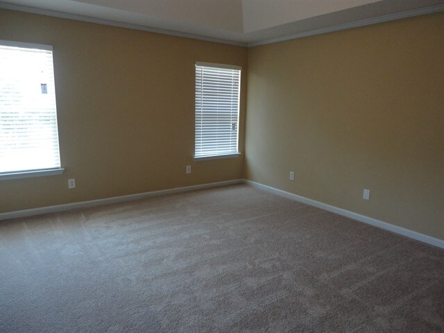 Building Photo - 1378 Walton Loop