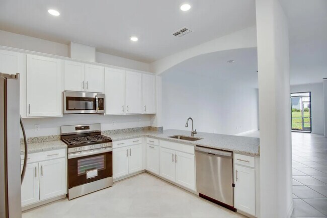 Building Photo - 5512 Sapphire Stone Cv