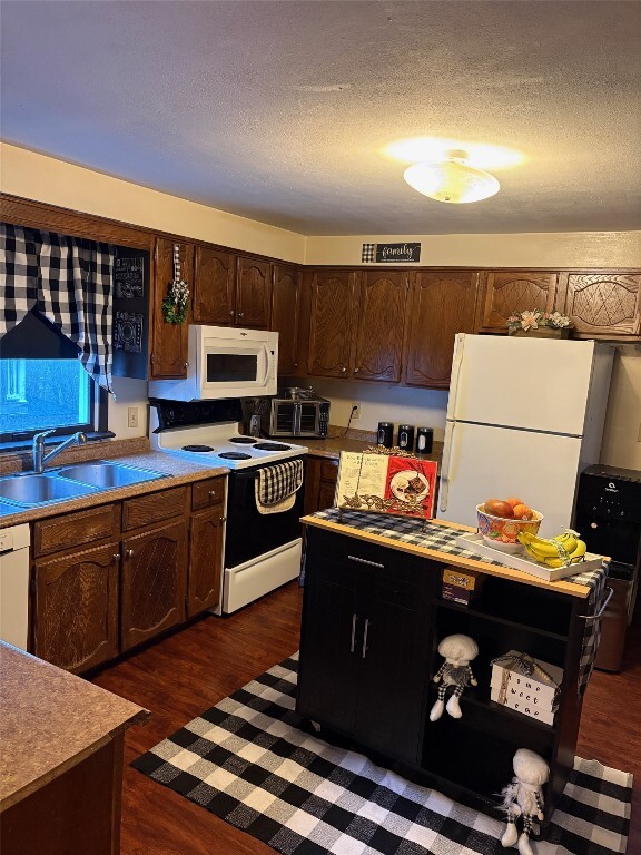 Building Photo - 900 Wallace St