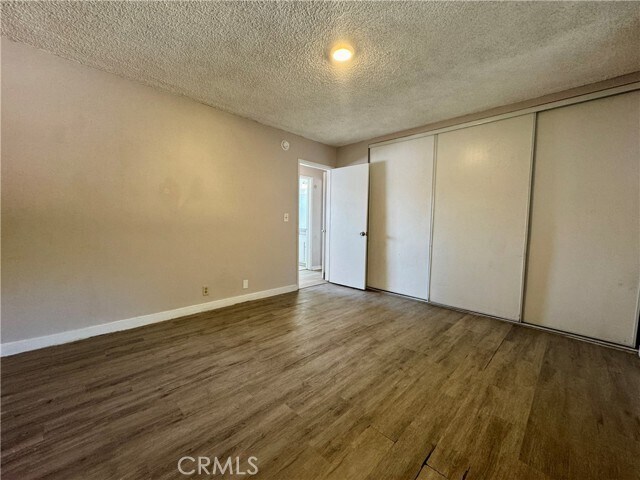 Building Photo - 143 S Ave 54