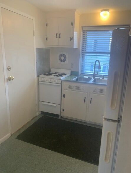 Building Photo - 7 Berry St