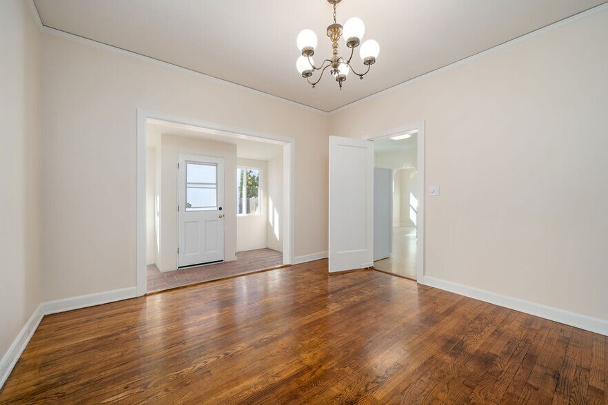 Building Photo - 59 Chorro St