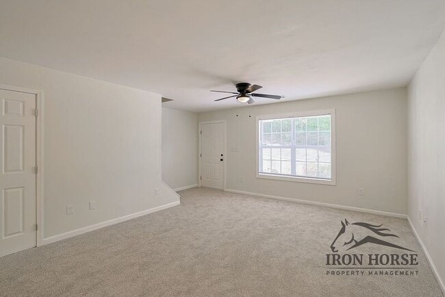 Building Photo - 105 Westchester Dr