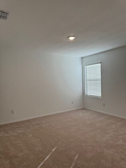 Building Photo - 11815 Hermosa Ln