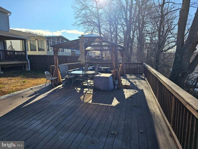 Building Photo - 3108 Sounding Dr