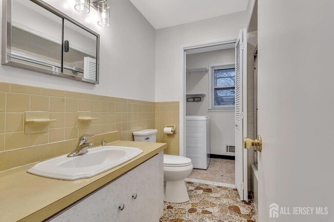 Building Photo - 118 Arlington Ave