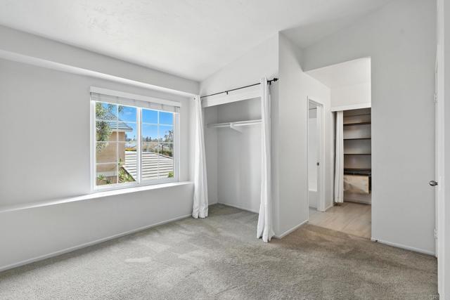 Building Photo - 3707 Caminito Carmel Landing