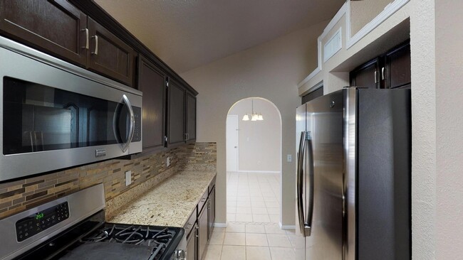 Building Photo - 1108 Coyote Ln