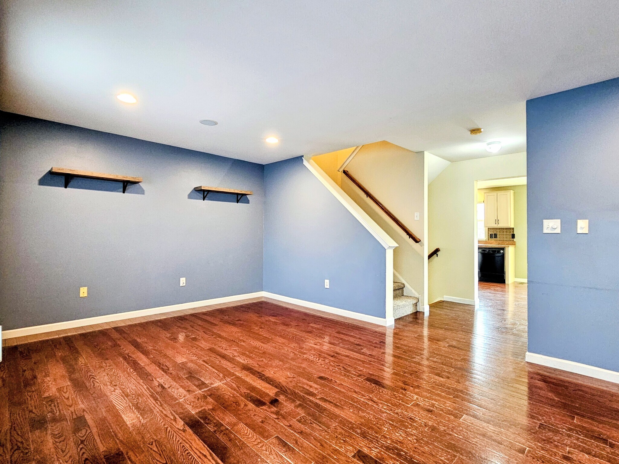 Building Photo - 117 Ironwood Ct