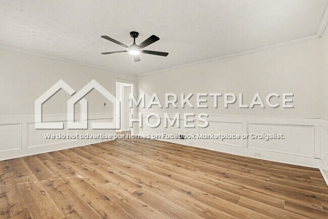 Building Photo - 681 Roxboro Trace SW