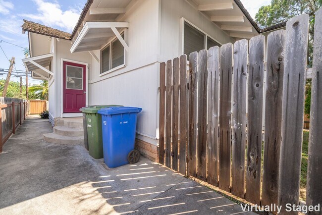 Building Photo - 66-314-314 Waialua Beach Rd
