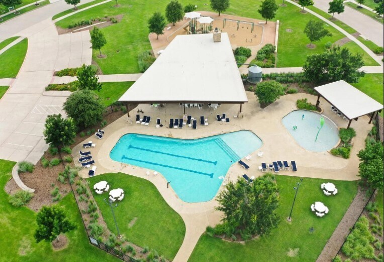 Building Photo - 12559 Ravine Creek Rd