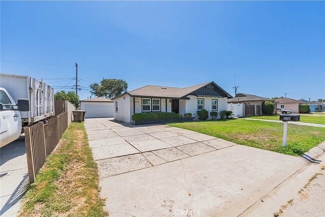 Building Photo - 12572 Barbara Ave
