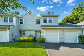 Building Photo - 908 Sara Cir