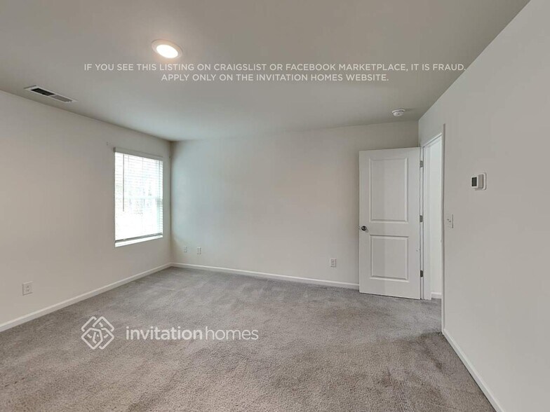 Building Photo - 2616 Turtle Point Rd