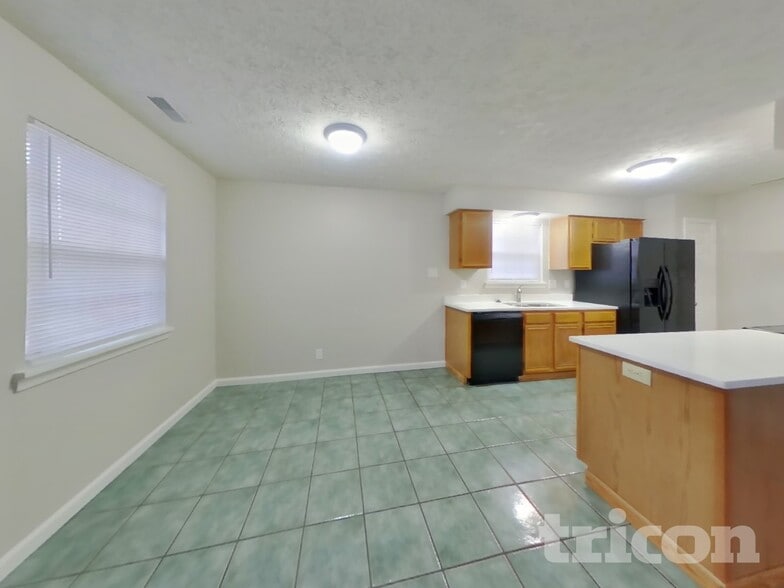 Building Photo - 1712 Beckenbauer Ln