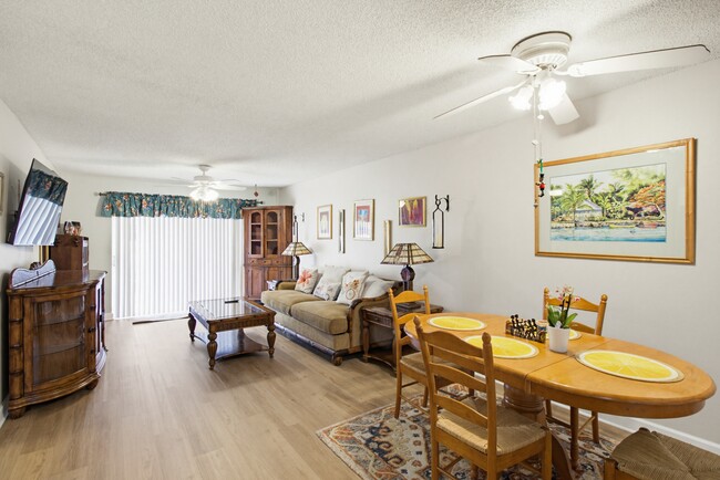 Building Photo - 6512 SW 112th Pl