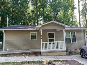 Building Photo - 134 Spruce St