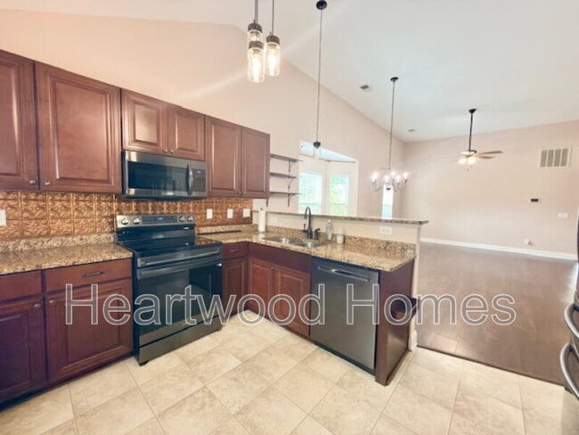 Building Photo - 249 Blythe Creek Dr