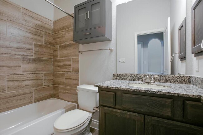 Building Photo - 28203 Checker Bend Ln
