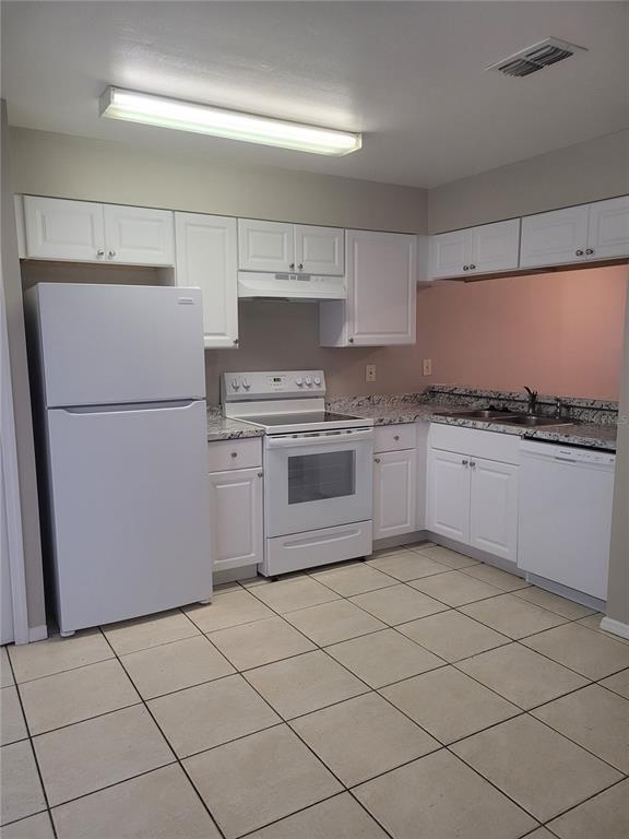 Building Photo - 3102 Enclave Ct