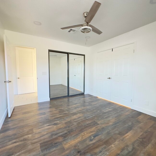 Building Photo - 27131 Shadowcrest Ln