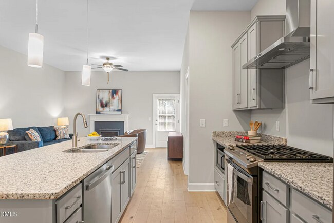 Building Photo - Four bedroom, 3.5 bath newly constructed townhome in Burlington